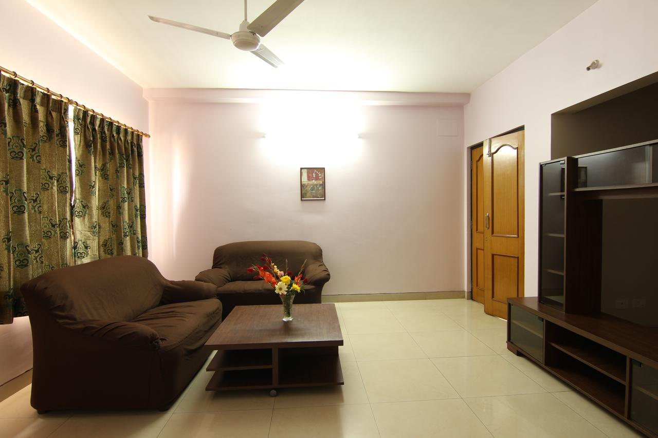 Hotel Rajawas Dibrugarh Exterior foto